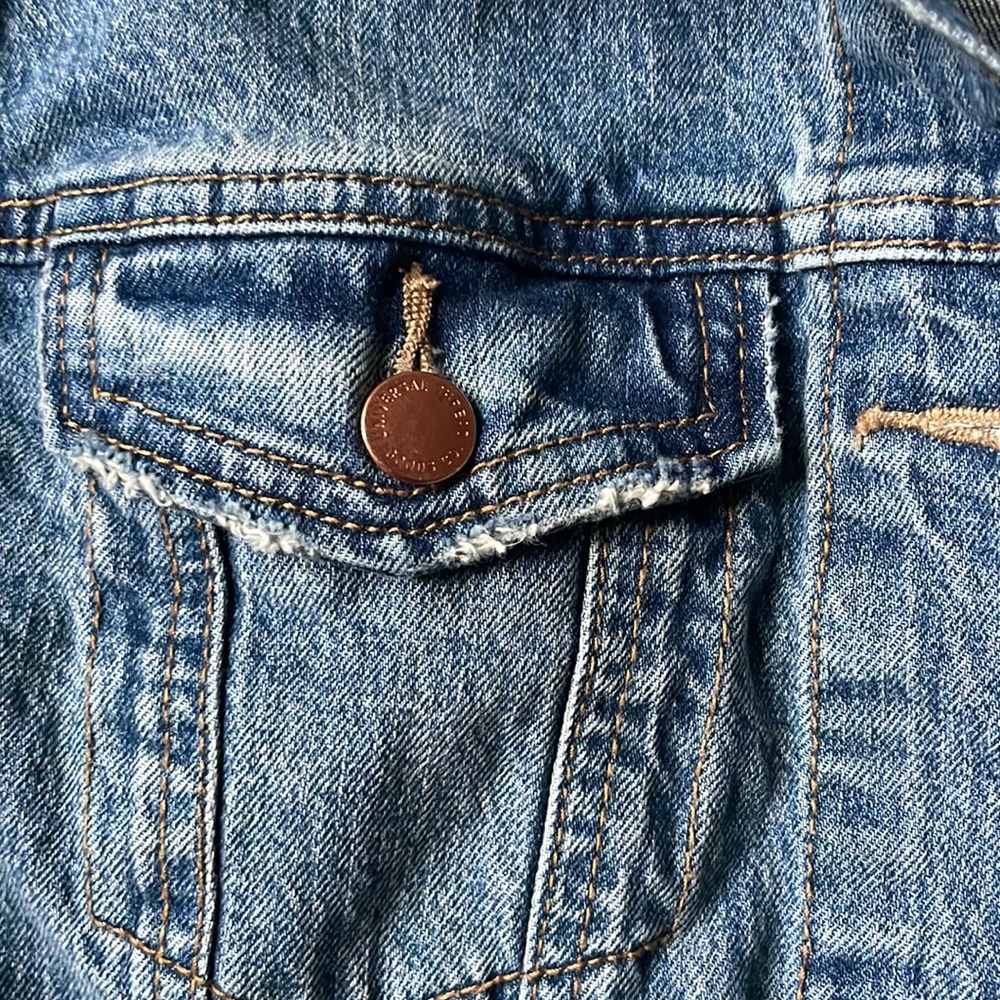 Denim jacket! - Picture 3 of 7